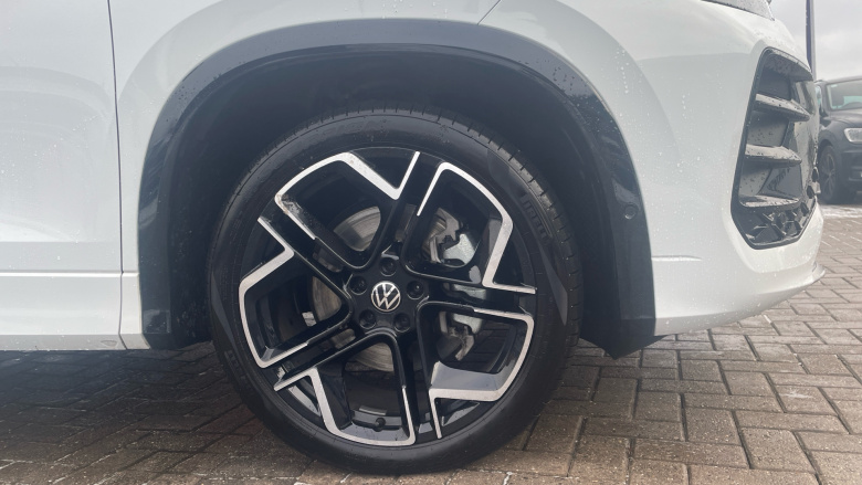 Volkswagen Tayron 1.5 TSI eHybrid R-Line Edition 5dr DSG6 Estate